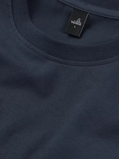 Wahts T-shirt