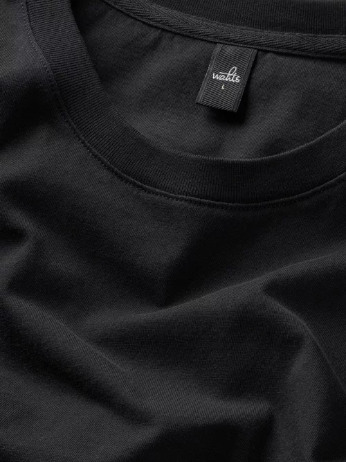 Wahts T-shirt