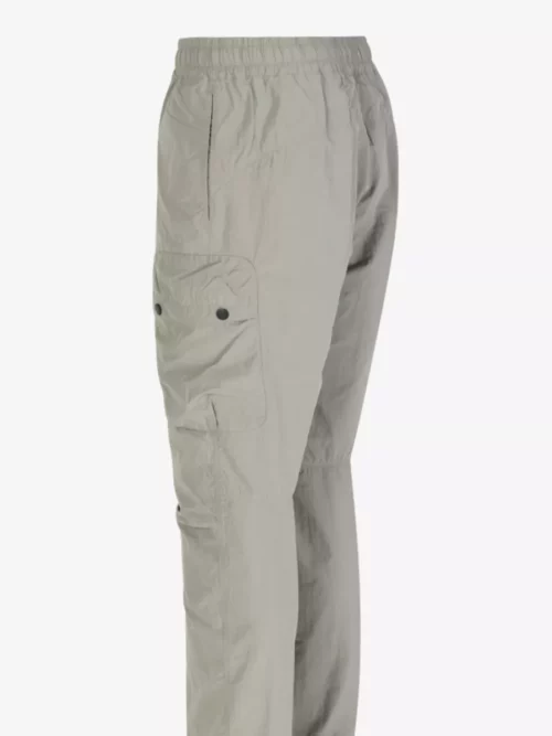 Parajumpers Cargo worker