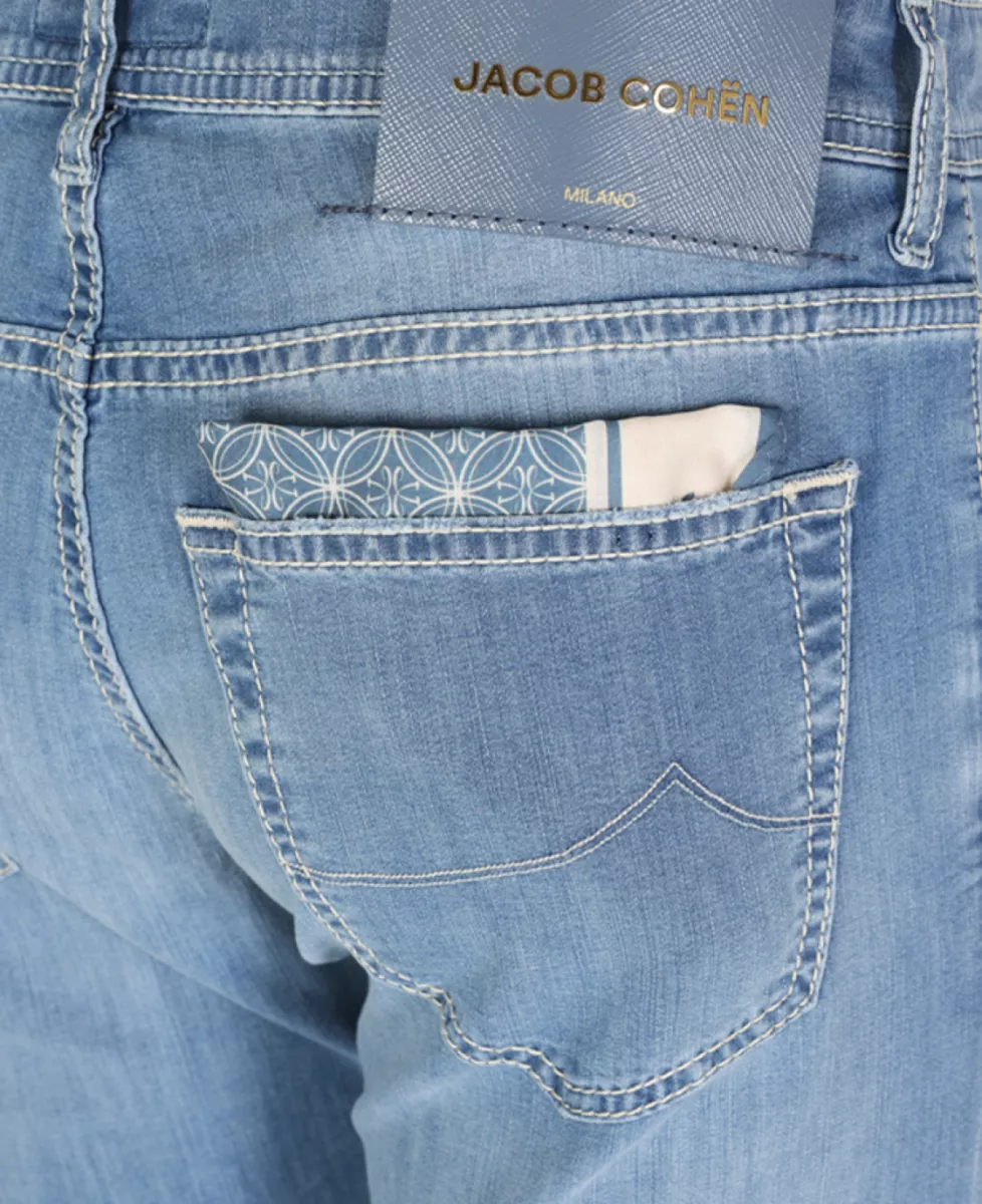 Jacob Cohen Nick - Lichtblauw 4 Jacob Cohen Jacob Cohen Nick - Lichtblauw