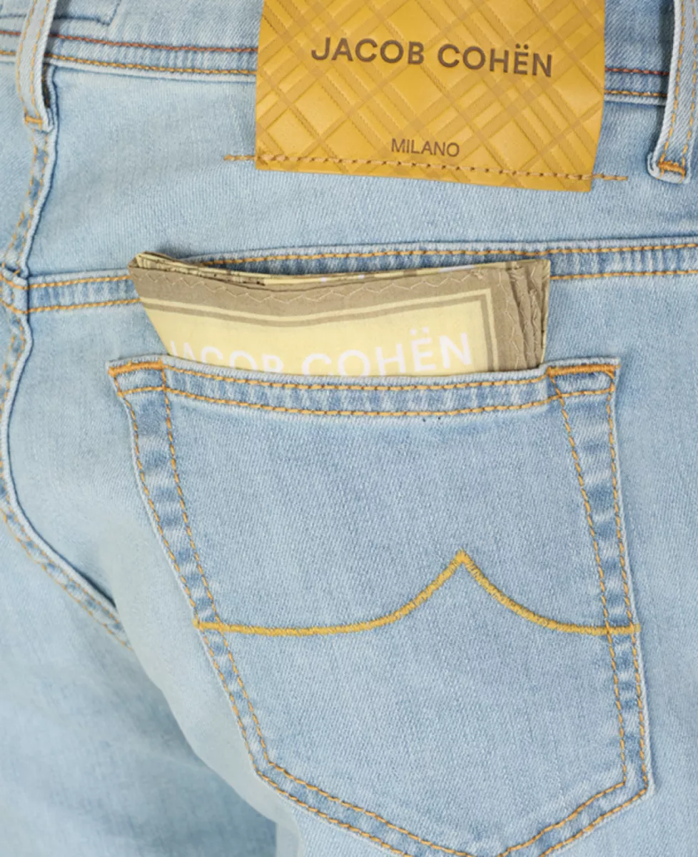 Jacob Cohen Lou - Lichtblauw 4 Jacob Cohen Jacob Cohen Lou - Lichtblauw