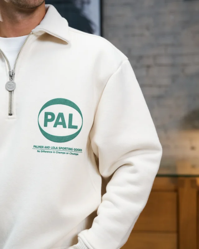 Sweater season 🍂

Hoe tof is deze combi?